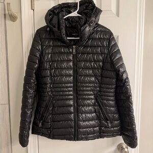 Kenneth Cole Women's Black Puffer Jacket Size Medium